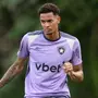 Botafogo deve ter time praticamente titular contra o Vasco; Newton formaria zaga com Jair