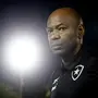 Botafogo tem boas notícias na estreia de Cláudio Caçapa