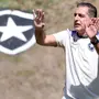 Técnico do Chelsea sub-21 elogia Renato Paiva: &#8216;Gosta de futebol agressivo, dominador. Pode ser casamento muito feliz com o Botafogo&#8217;