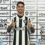 Santiago Rodríguez é apresentado, veste a 23 do Botafogo e sonha repetir 2024: ‘Vamos brigar por isso’