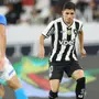 Savarino tem lesão muscular grau 1 e pode voltar ao Botafogo contra o Estudiantes