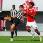 Botafogo é superado pelo Internacional e perde invencibilidade de 15 jogos no sub-20