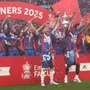 Crystal Palace, de John Textor, é campeão da FA Cup sobre o Manchester City