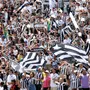 Botafogo tem 8ª maior torcida do Brasil, ao lado do Atlético-MG e à frente de Internacional, Santos e Fluminense, aponta pesquisa
