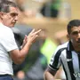 Renato Paiva usou três volantes em 11 jogos no Botafogo; venceu apenas três