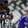 Botafogo eliminou o Vasco no único confronto até aqui em Copas do Brasil, com Kalou e Honda em campo; relembre