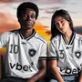 O MUNDO É A NOSSA CASA: BOTAFOGO E REEBOK LANÇAM NOVA CAMISA BRANCA