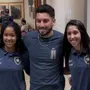 Alex Telles e atletas da base e do futebol feminino representam o Botafogo na festa do Dia das Crianças do INCA