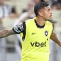 Site: Botafogo deve ter David Ricardo de volta à zaga e Artur titular contra Mirassol; veja provável escalação