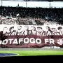 Torcida do Botafogo vota por retirar Marlon Freitas do bandeirão de ídolos; Jefferson será inserido