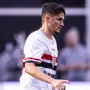 Botafogo formaliza proposta por Pablo Maia, volante do São Paulo