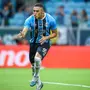 Destaque do Grêmio, Carlos Vinícius conta que Botafogo o procurou no ano passado